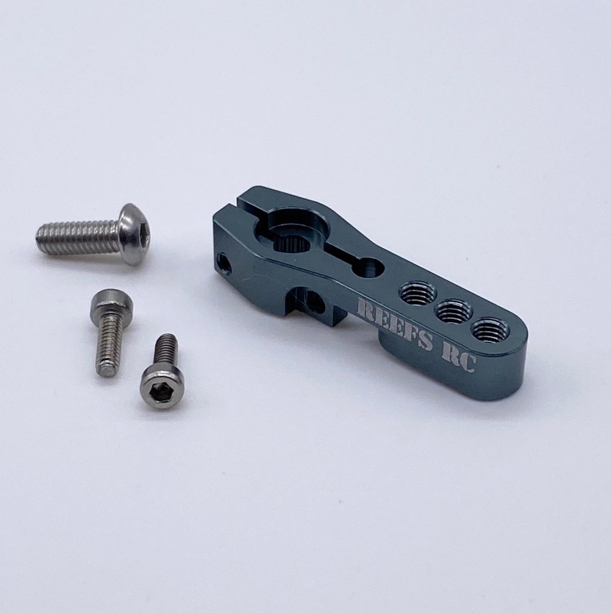 V2 Shield HD Servo Horn, Gray