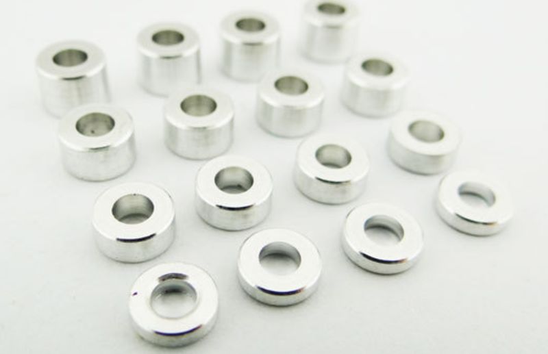 Picture of Hot Racing HRASPC3004 1.5-2.5-3.5-4.5 mm M3 Aluminum Standoff Spacer Set&#44; Pack of 4