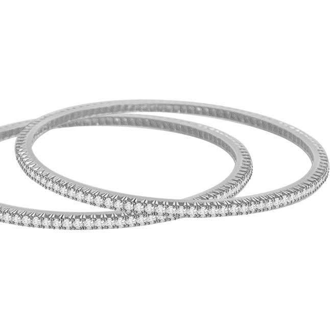 2.5 CT Solid White Gold Sparkling Round CutDiamond Bangle