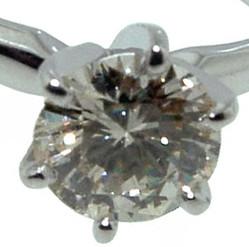 1 CT Yellow Gold Diamond Ring - Color G - VS2 Clarity