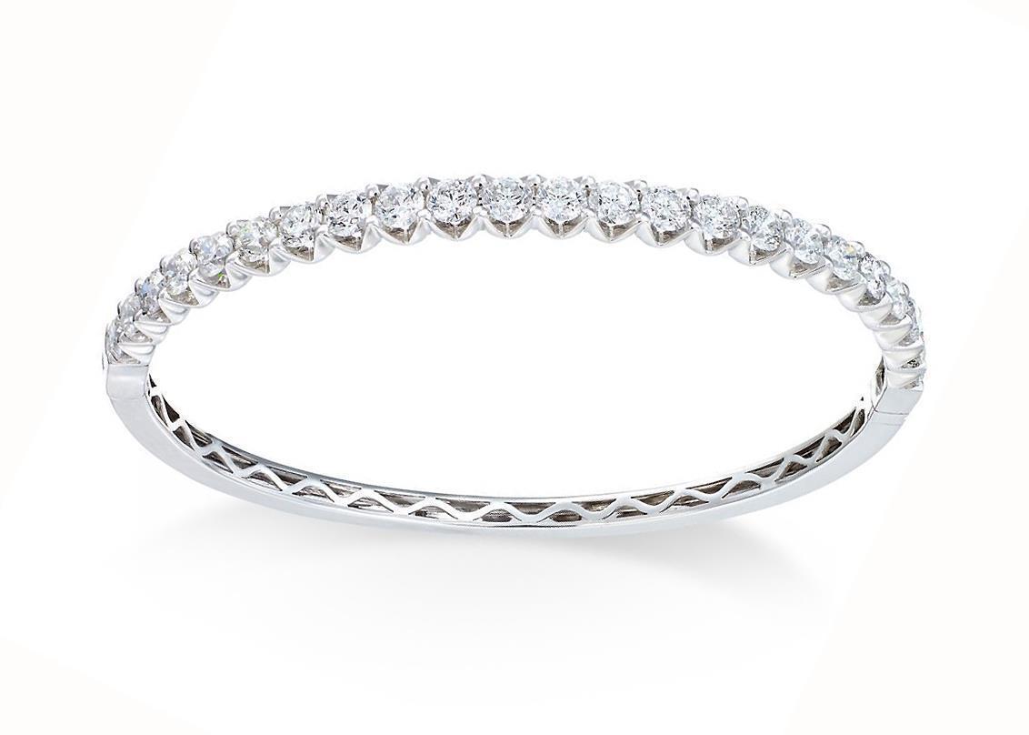 23668 5.00 CT Sparkling Round Cut Diamond Tennis Bracelet - 14K White Gold