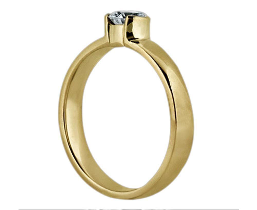 Picture of Harry Chad Enterprises 15567 0.50 CT E VVS1 Diamonds Solitaire Ring - Yellow Gold