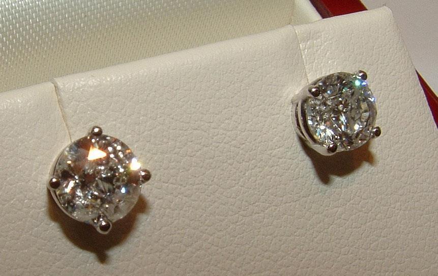 142 CT Round Diamond Stud Earrings  White Gold