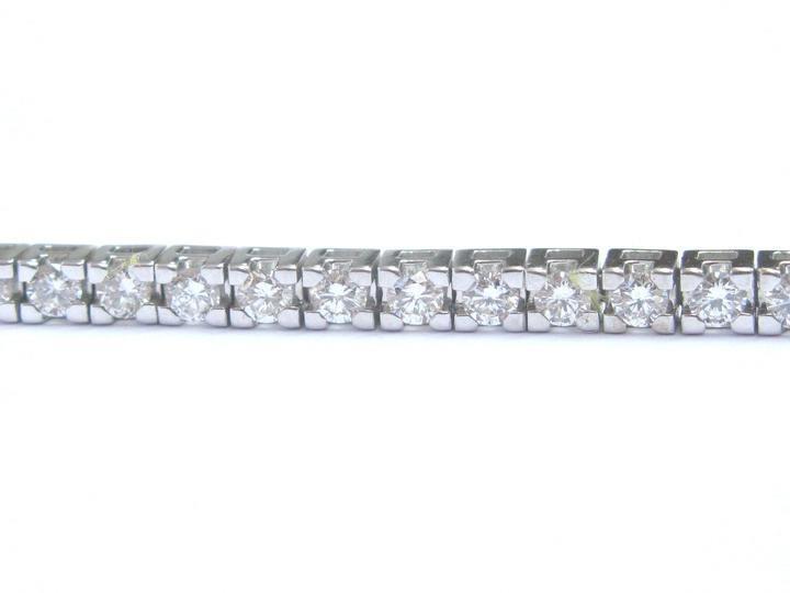 22595 5.10 CT Channel Set Round Cut G VS2 Diamonds Bracelet - 14K White Gold