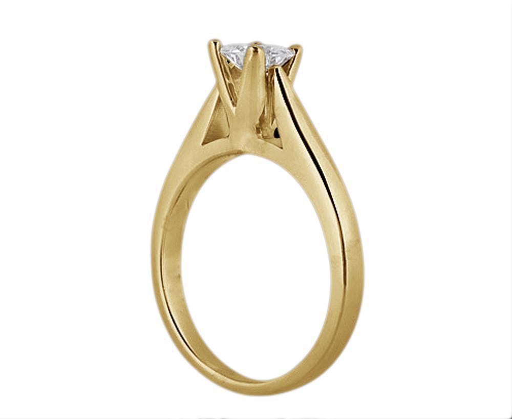 Picture of Harry Chad Enterprises 13749 0.75 CT Princess Cut Yellow Gold Diamond Wedding Ring
