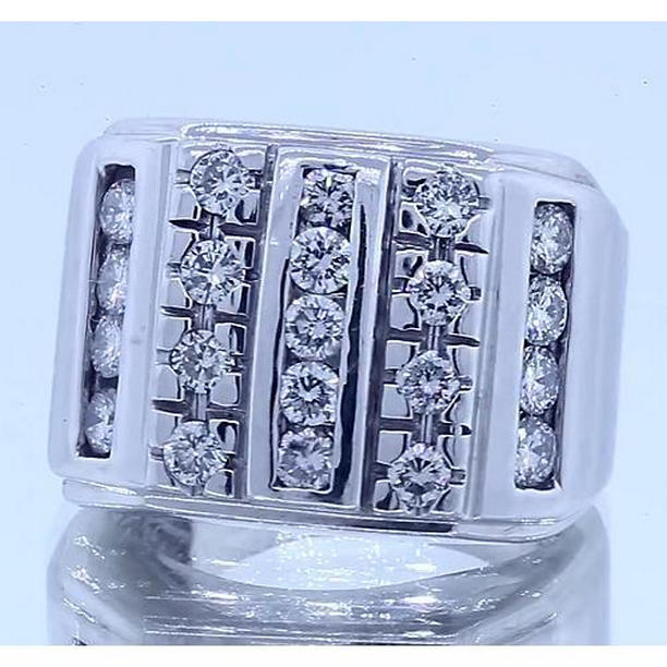 Picture of Harry Chad Enterprises 62384 2.10 CT Round Diamonds 14K White Gold Vs1 F Gents Ring&#44; Size 8