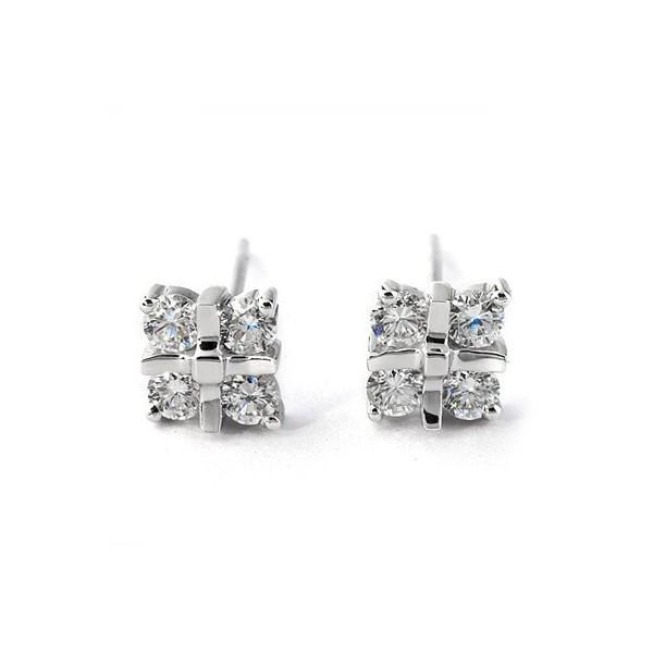 4 CT Round Brilliant Cut Diamonds White Gold Ladies Stud Earrings