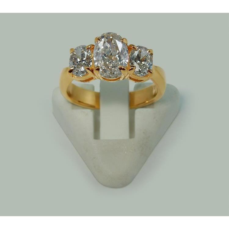 56058 2.81 CT Oval Diamonds Three Stone Engagement Ring, 18K Yellow Gold - Size 6.5