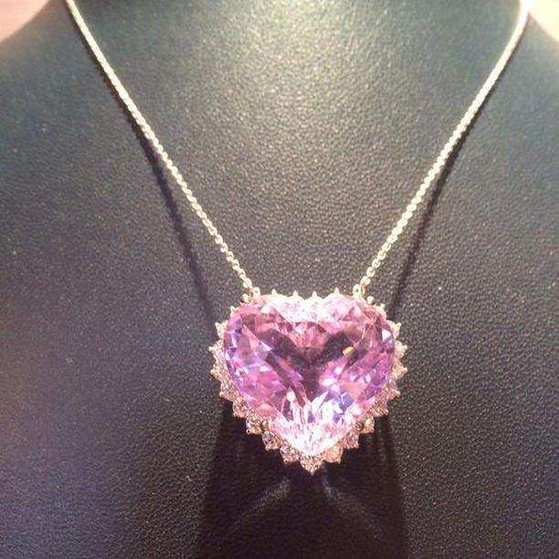 Picture of Harry Chad Enterprises 61822 36 CT Pink Natural Kunzite & Diamond Womens Necklace Pendant&#44; Gold