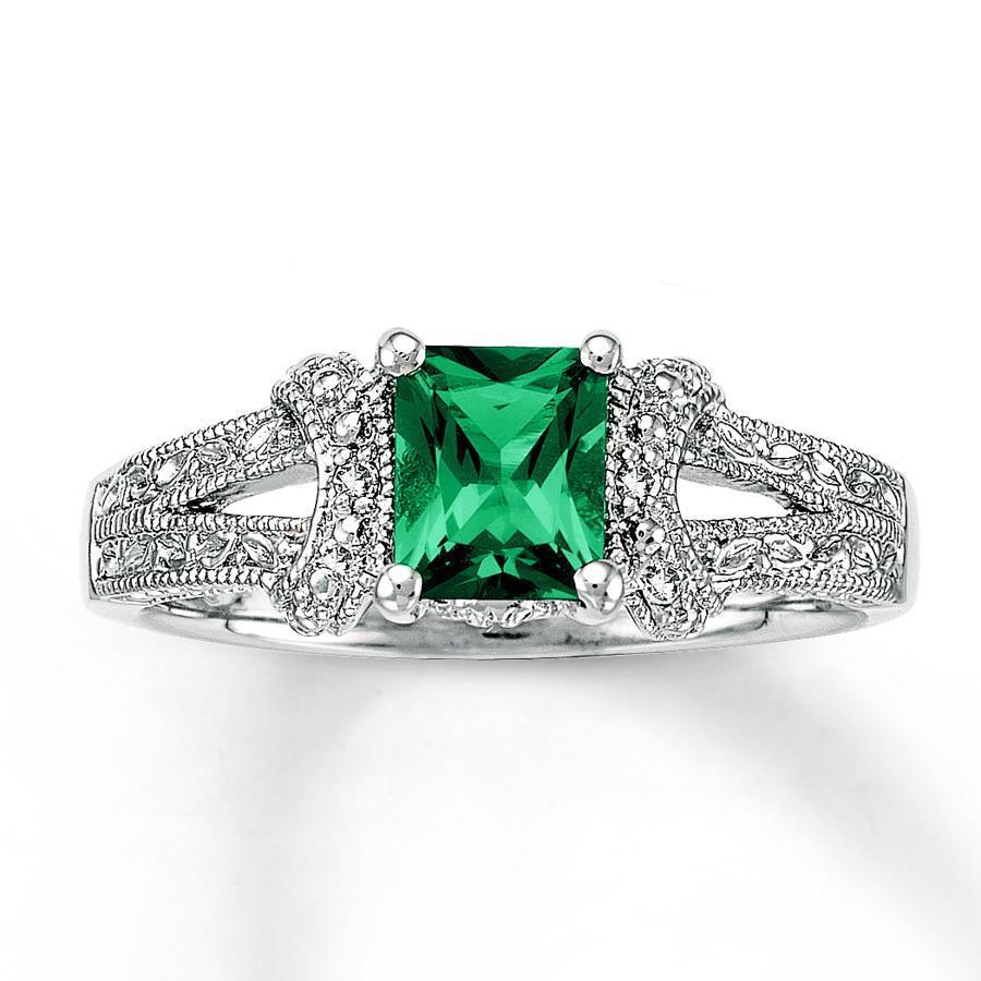 62460 6 CT Princess Cut Emerald White Gold Fine Diamond Ring, Size 6.5