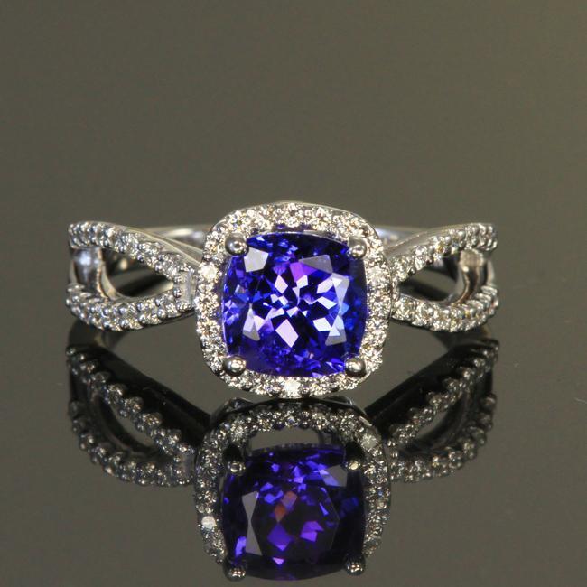59519 5.50 CT Cushion Blue Tanzanite & Diamond Ring, 14K White Gold - Size 6.5