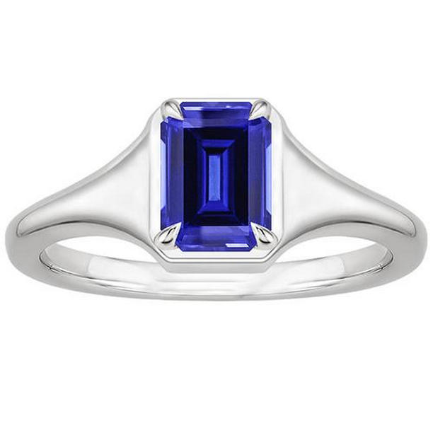 66125 3 CT Emerald Sri Lankan Sapphire Solitaire Ring, Size 6.5