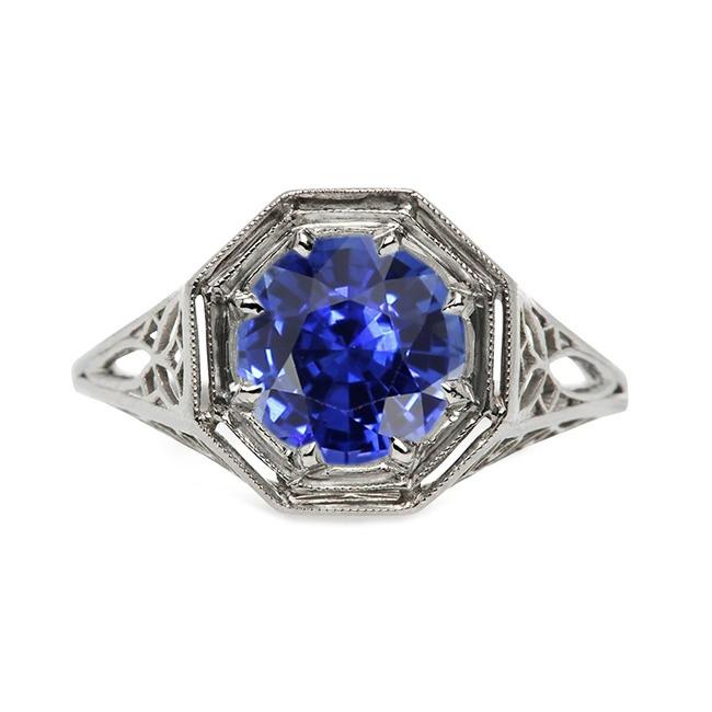 3 CT Solitaire Round Vintage Style Blue Sapphire Gemstone Ring, Size 6.5