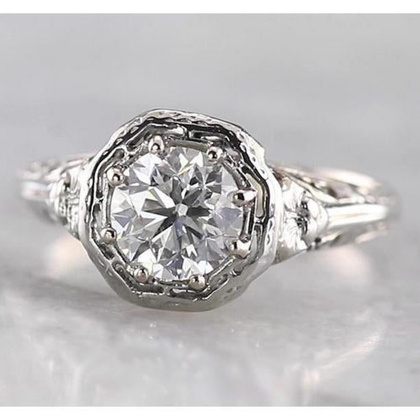 1 CT Tapered Shank Style Round 14K White Gold Diamond Ring, Size 6.5
