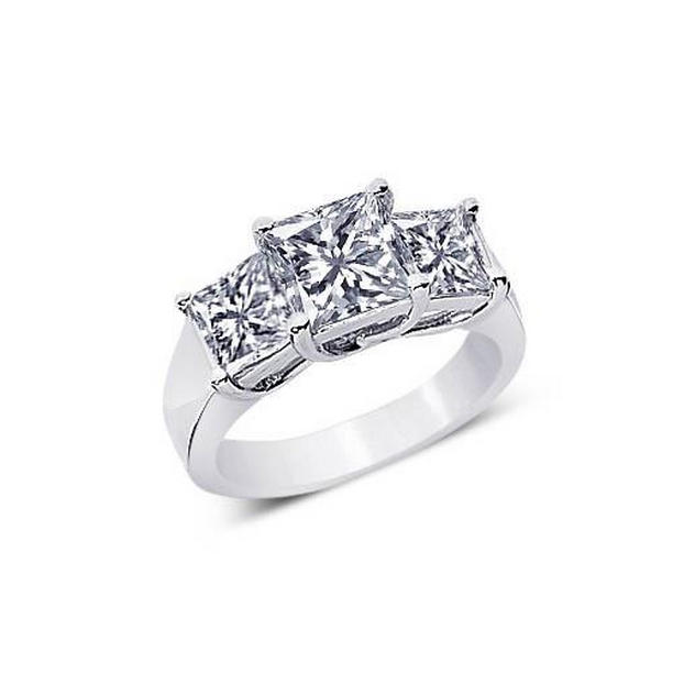 Picture of Harry Chad Enterprises 13045 2.51 CT 3 Stone Princess Diamonds Womens Engagement Ring, Size 6.5