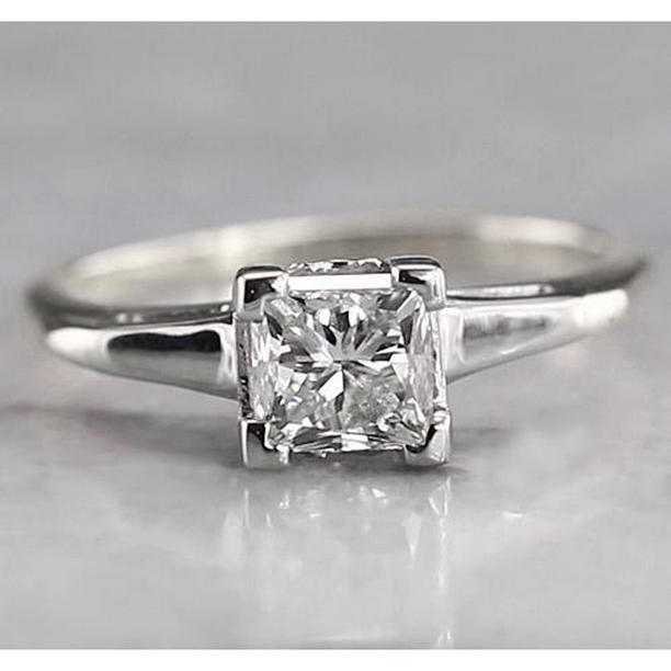 1 CT Solitaire Radiant Engagement Diamond Ring, 14K White Gold - Size 6.5