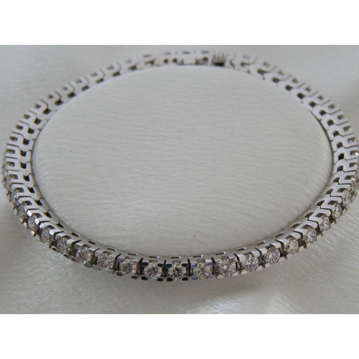 60683 7 CT Sparkling Round Cut Diamond Tennis Bracelet, 14K White Gold