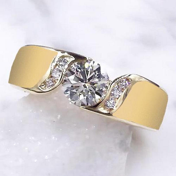 58824 1.80 CT Round Diamond Engagement Ring, Yellow Gold - Size 6.5