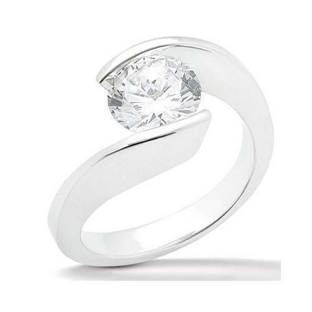 2171 1 CT Round Diamond 14K White Gold Solitaire Ring, Size 6.5