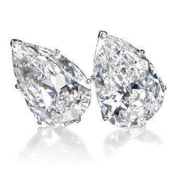 49105 2 CT Fine Gold Pear Cut Diamond Stud Earring