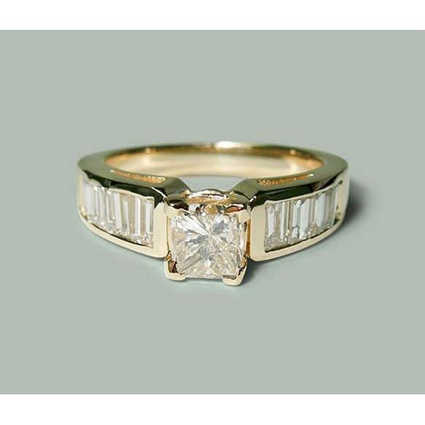 Picture of Harry Chad Enterprises 50609 1.50 CT Princess & Baguette Diamond Engagement Ring&#44; Yellow Gold - Size 6.5