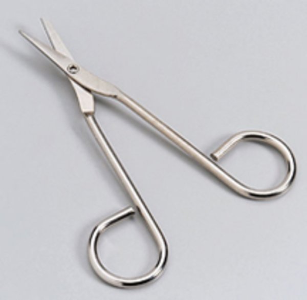 166629956 M582 4.5 in. Scissors, Nickel Plated