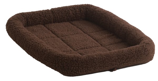 Picture of Miller Manufacturing 405060724 160742 Small Chocolate Fleece Bed