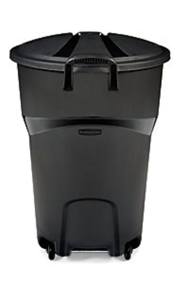 Specialty 374859601 FG5H9848BLA 32 gal Garbage Can with Wheels - Black