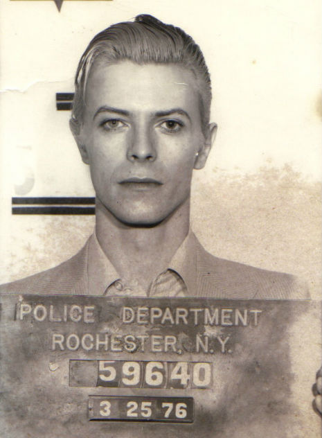 Hot Stuff 3421-08x10-MS 8 x 10 in. David Bowie Mug Shot Art Poster