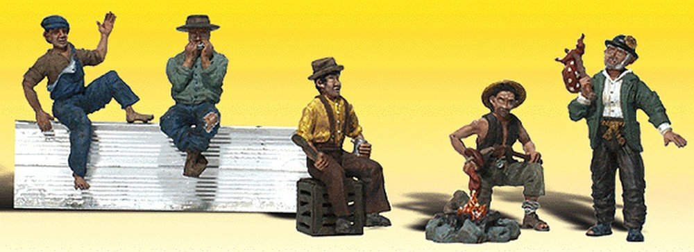 WOO2138 N Figures Hobos