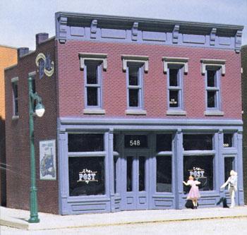 HO Roberts Dry Goods