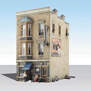 HO JW Shoe Cobbler