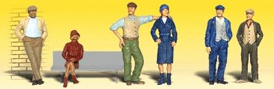 WOO2156 N Scale Bystanders