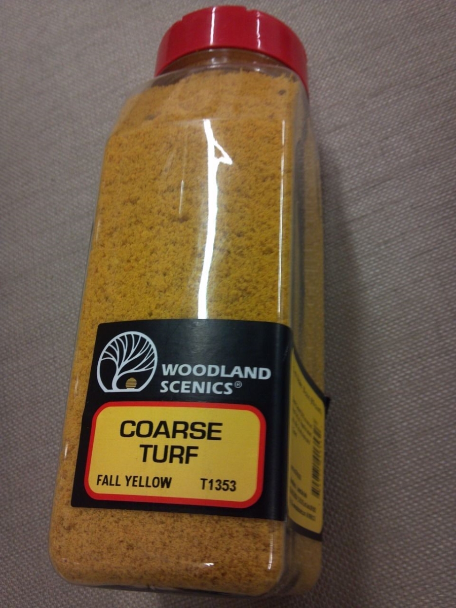 WOO1353 30 oz Coarse Turf Shaker, Fall Yellow