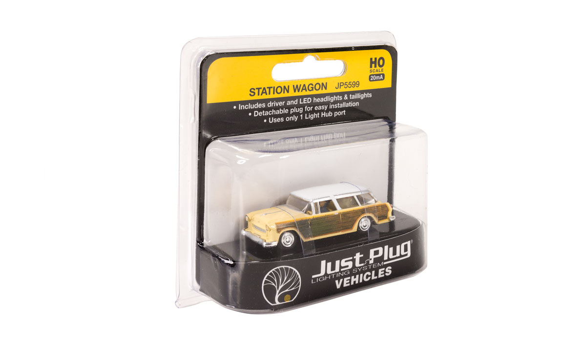 WOO5979 O Just Plug Station Wagon