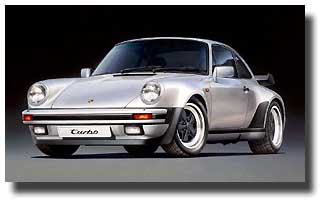 TAM24279 1-12 Porsche 911 Turbo 88 Plastic Model Kit