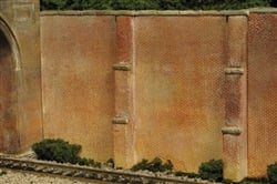 MON153 HO Balt & Oh Brick Retaining Walls - Pack of 2