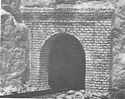 MON210 N Single Tunnel Portal Cut Stone