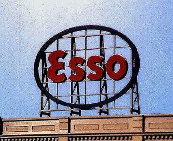 BLR2510 HO Scale Esso Laser-Cut Billboard Kit
