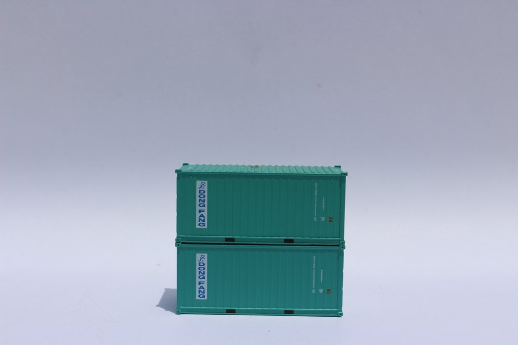 20 ft. N Scale Dong Fang Height Containers with Magnetic System, Corrugated-Side
