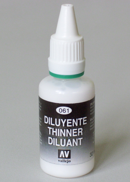 VLJ71061 32 ml Airbrush Thinner
