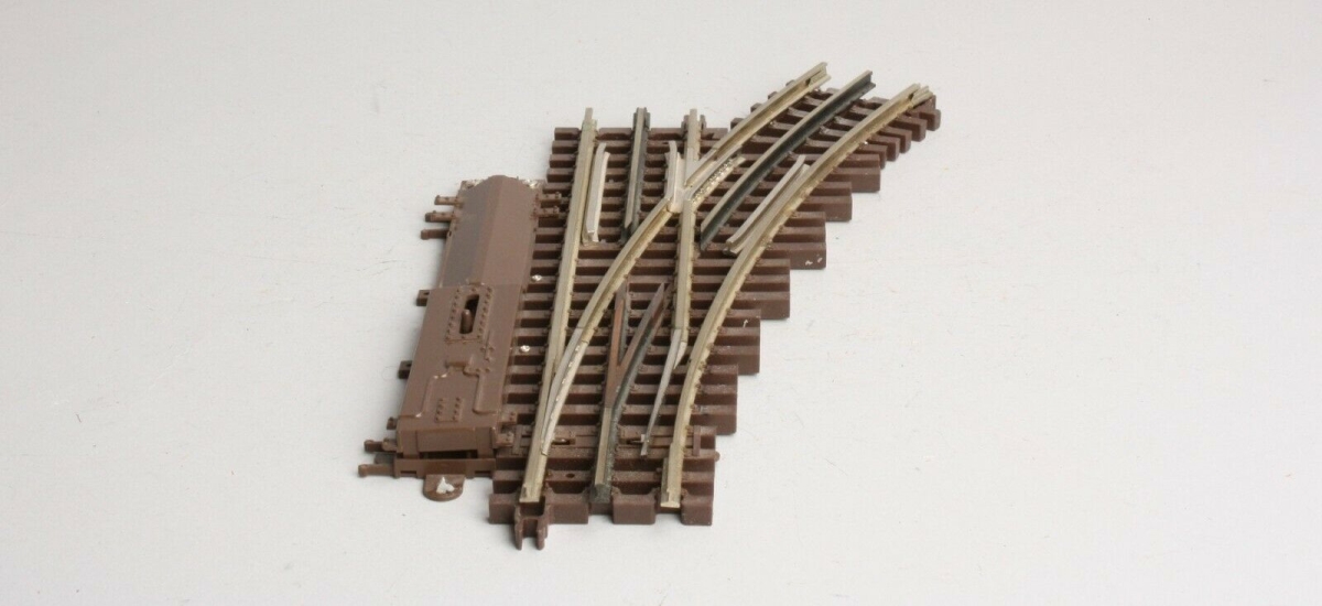 Picture of Atlas Track ATL6086 O Gauge O-45 Switch Right Hand Remote Switch Track