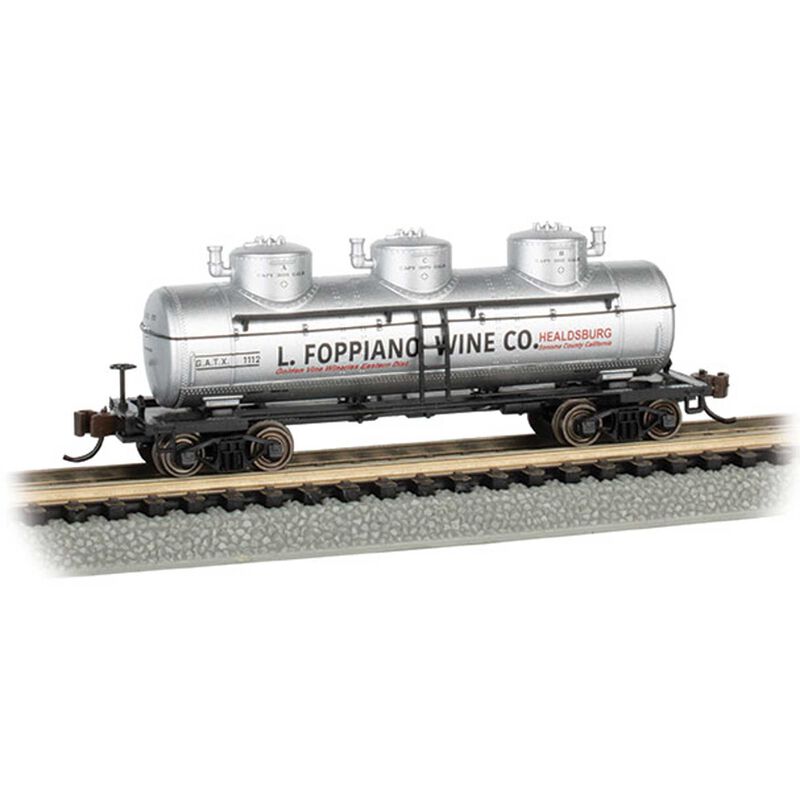 BAC19159 N Scale CN North American Logo 4-Bay Cylindrical Grain Hopper