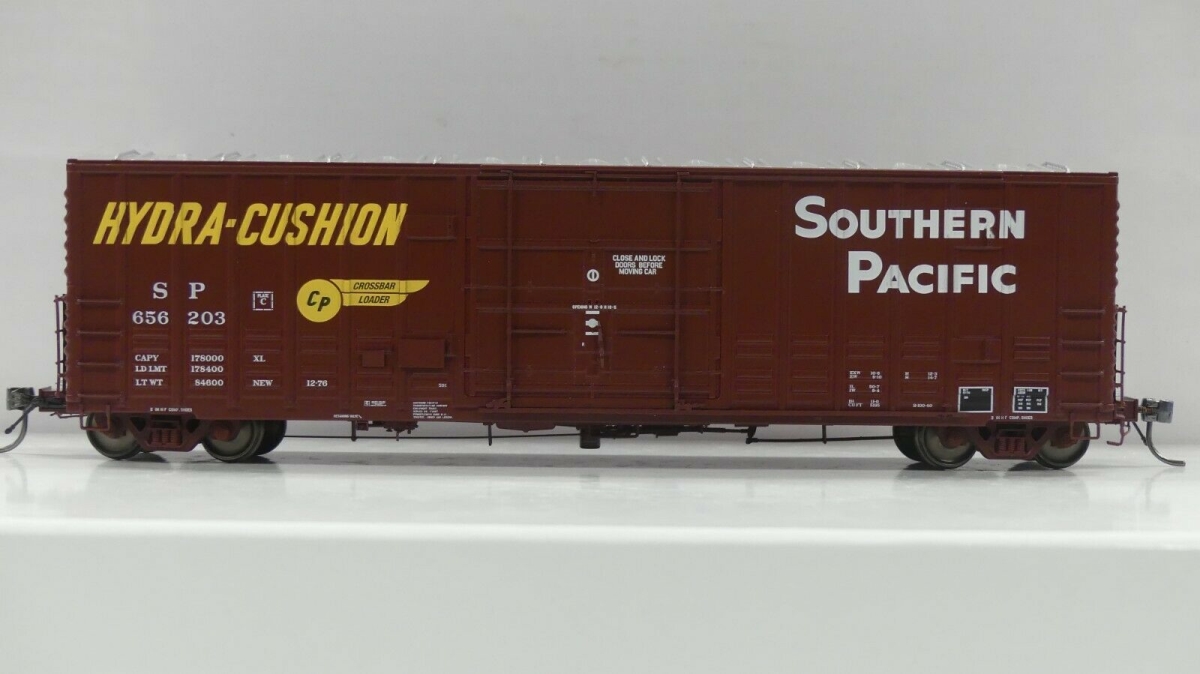 Picture of Rapido RAP137002 HO Scale B-100-40 Southern Pacific Boxcar, Pack of 6