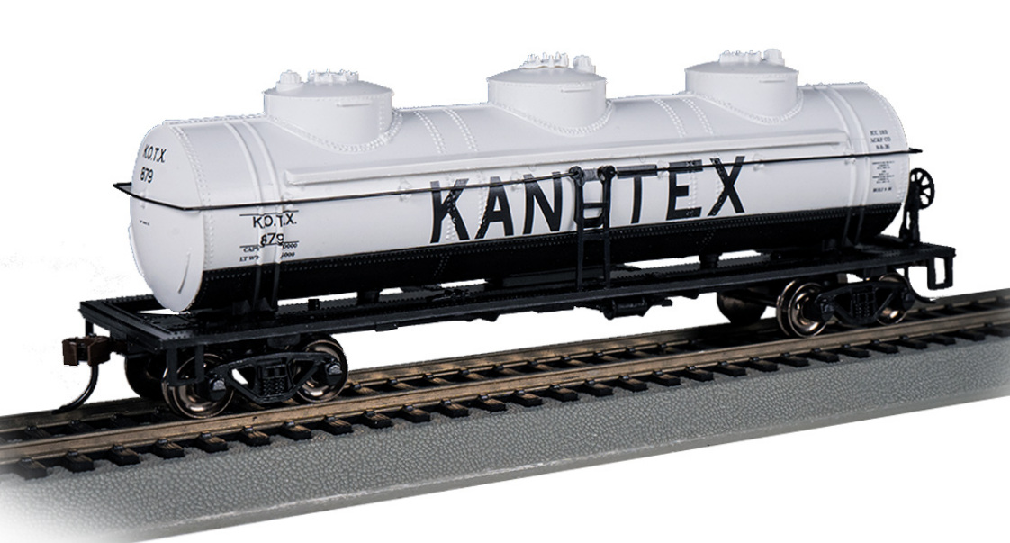 BAC17113 HO Scale Kanotex 40 3-Dome Tank Car