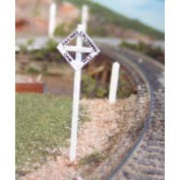 OMK3054 N Scale Railway Crossing Sign