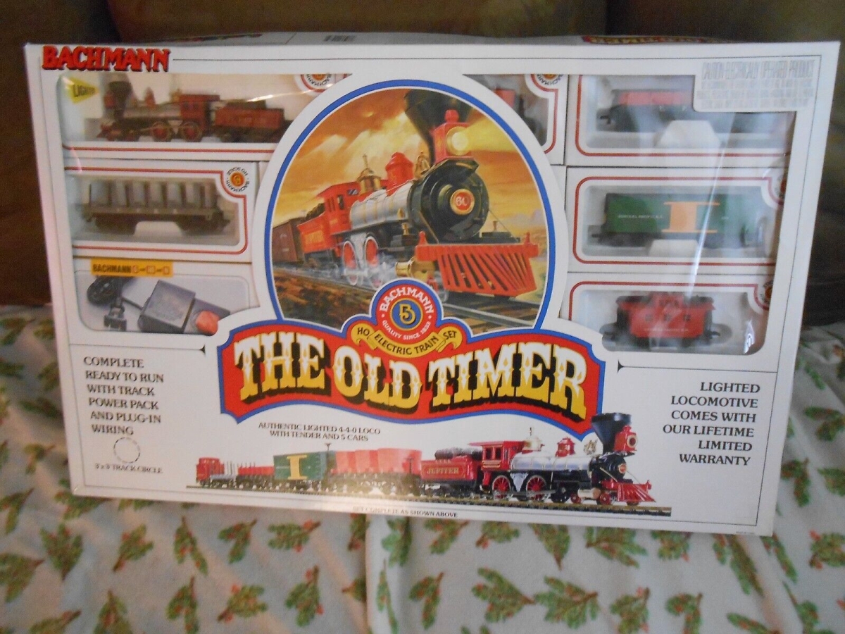 BAC00275 O Scale E-Z Street Model Train Oval Track Pack
