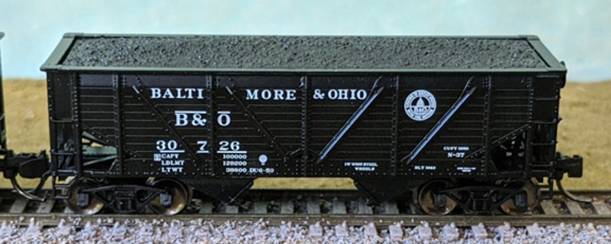 BLU63121 1-160 Scale N Baltimore & Ohio 13 Great St. 2-Bay War Emergency Composite Hopper Model Train - No. 30726, Black -  Bluford