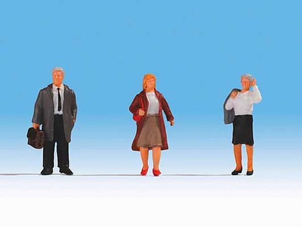 NOC17850 O Scale 3 Travelers Figures