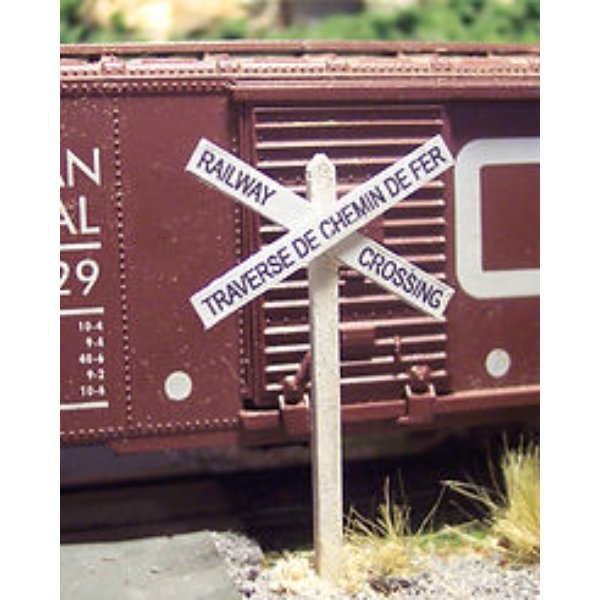 OMK1031 HO Scale Bilingual Crossbucks